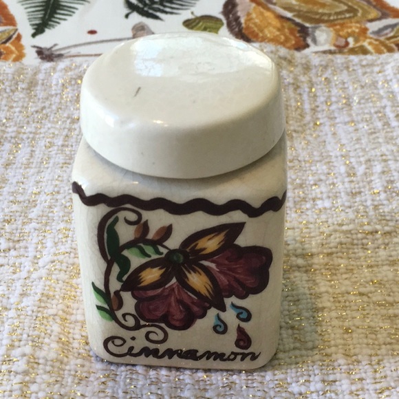 VIntage Cinnamon Spice Jar - Picture 2 of 6